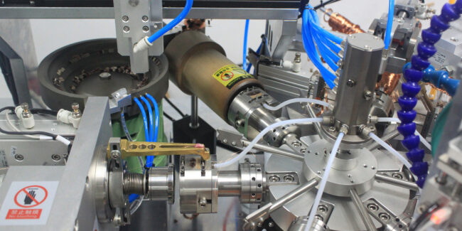 RFID-tagged auto parts into paint oven